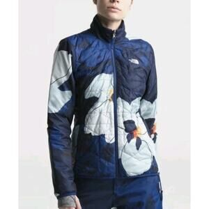 The North Face Women's Navy Blue Floral Quilted Jacket